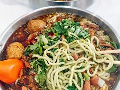 -鹍记特色牛杂面