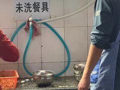-正宗杨记普洱酸醋米线(总店)