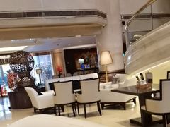-上海齐鲁万怡大酒店·辣椒屋咖啡厅