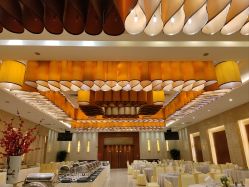 -华东饭店·园林式婚礼宴会厅酒店