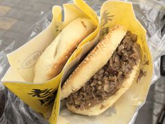 牛肉烧饼普通版-穆得·老周家牛肉烧饼(普利街店)