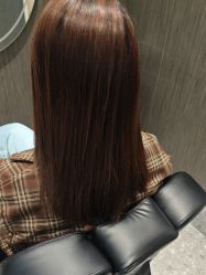 -苏豪美发S A L O N烫发染发