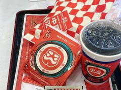 -塔斯汀中国汉堡(白云京溪地铁站店)