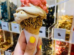 -VENCHI 闻绮(上海佛罗伦萨小镇店)
