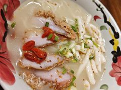 精熬人参鸡汤面-千金一碗·宝岛一村(韩国街店)