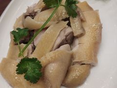 白切文昌鸡-皇马假日醉海南大酒店·假日一品派茶楼(秀英店)
