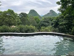 -英德宝晶宫天鹅湖茶语温泉