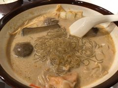 -张亮麻辣烫(政民路店)