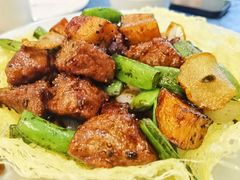 黑椒蒜片雪花牛肉-西安绿地假日酒店·丽宝轩中餐厅