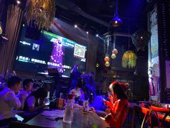 -胡桃里乐队酒馆(鎏嘉码头店)