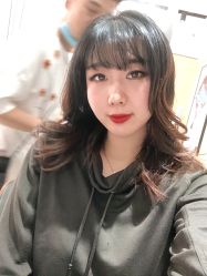 -首脑美发沙龙