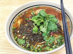 -小马牛肉面·牛骨熬制(南京博物院店)