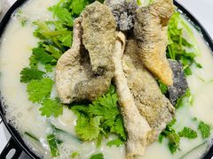 浓汤鱼汁小锅米线-肥汁米蘭香港米线(长宁来福士店)