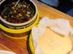 传统黑三剁配薄饼-雀舞·私食(凯德店)