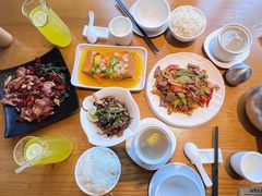 -隔壁老王·家常云南菜(花巷店)