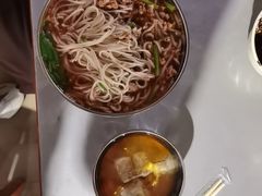-正宗杨记普洱酸醋米线(总店)