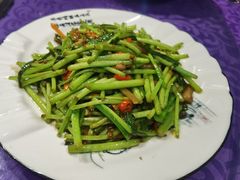 -民间瓦缸煨汤館(嵩山路店)