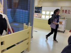 -红星前进面包牛奶公司(君太店)