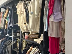 -红像馆连锁精致证件照职场照(中关村店)