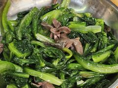油麦菜炒鹅杂-大眼强五杯鹅·桑拿鸡煲
