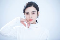 -onlygirl摄影美学馆高端定制(江滩店)