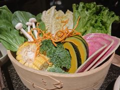 -三出山火锅(万象天地店)