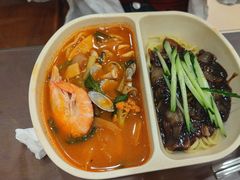 -贵宾庄炸酱面·韩式料理(高区店)