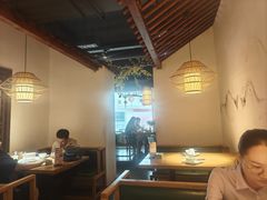 -偶屋里钵少爷(时代广场店)