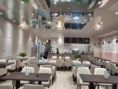 -钟书阁(群光广场店)