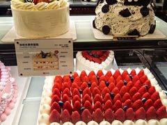 -花花卷卷·鲜食蛋糕(泉屋店)