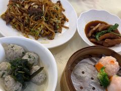 -万山楼海鲜酒家·二十三年老字号