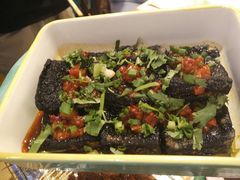 臭豆腐-街角等你.大连海鲜烧烤(西安路店)