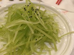 爽口亲笋丝-客临百思德·东北特色馆(龙湖时代天街店)