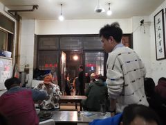等位区-文文烤肉(大皮院店)