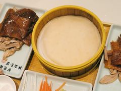 -沪华海鲜大酒楼(南汇店)