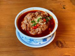 聪明的大脑-炉小二铜锅牛蛙•川湘菜(三里屯店)