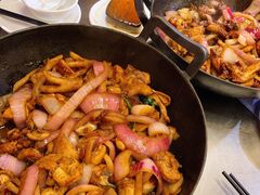 -胡须佬鸡煲四季火锅店(石厦西村直营店)