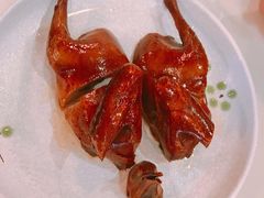 玻璃脆皮乳鸽-禄興記香港大排档(歌斐中心店)