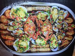 -湖南人家湘菜馆(镇江路店)
