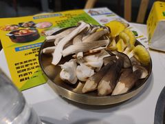 -菌小白火锅(时尚天河店)