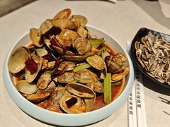 -华府九号海鲜烧烤大排档(龙域店)