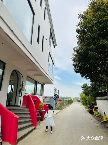 看世界，吃美食，看生活百态