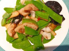 -鼎珺砂锅鱼头·广式茶点(省图书馆店)