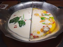 -湊湊火锅·茶憩(上海合生汇店)