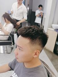 -D.G造型·烫发染发接发