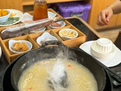 -飞虎过桥米线(翠湖店)