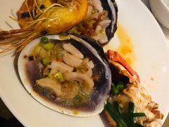 -雍和会海鲜姿造自助(湖东路店)