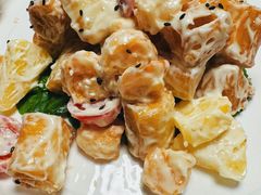 -煲王粤菜餐厅(中侨中心店)