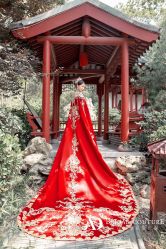-艾朵婚纱