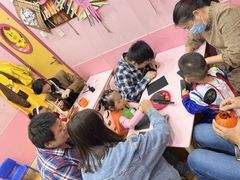 -想象乐创意早教托育中心(殷高西路店)